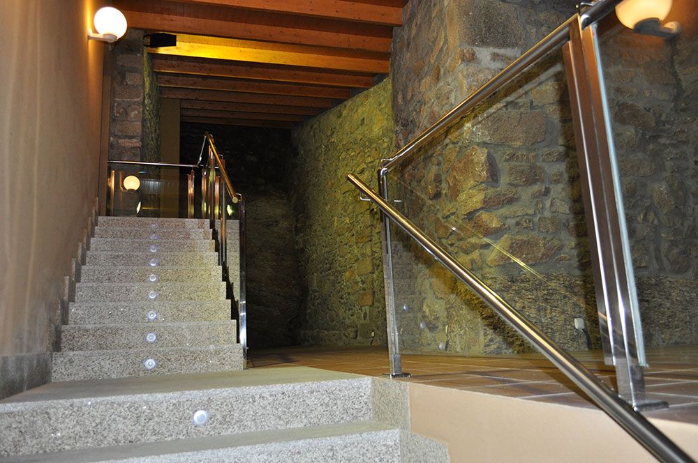 Tienda, bodega y sala de catas Tienda, bodega y sala de catas